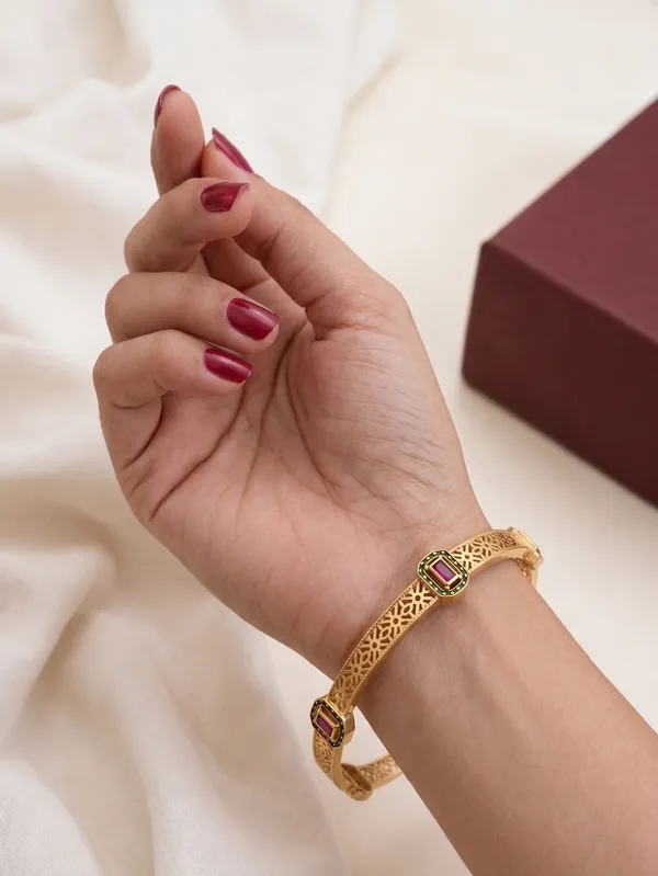 Gold_Plated_Gemstone_Embellished_Bangle_Set