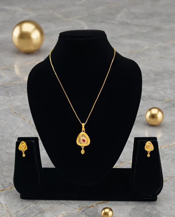Gold_Plated_Heart_Shaped_Pendant_Set_With_Red_Stone
