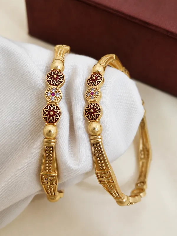 Gold_Plated_Floral_Meenakari_Openable_Bangle_Set_For_Women