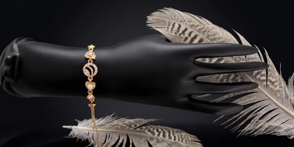 Gold_Tone_Crystal_Embellished_Adjustable_Bracelet_For_Women