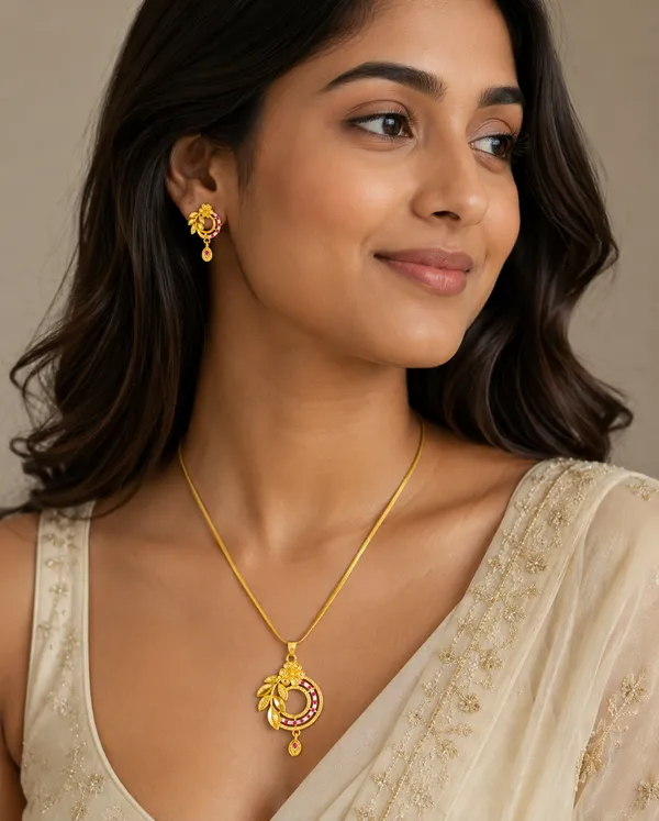 Gold_Tone_Peacock_Design_Pendant_Necklace_Set_With_Earrings