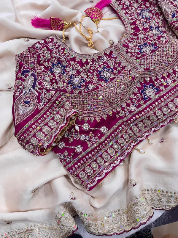 Embellished_Ethnic_Blouse_With_Dupatta_Set_Maroon_And_Offwhite