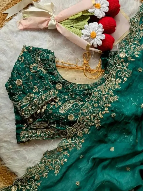 Emerald_Green_Embroidered_Saree_With_Heavy_Blouse