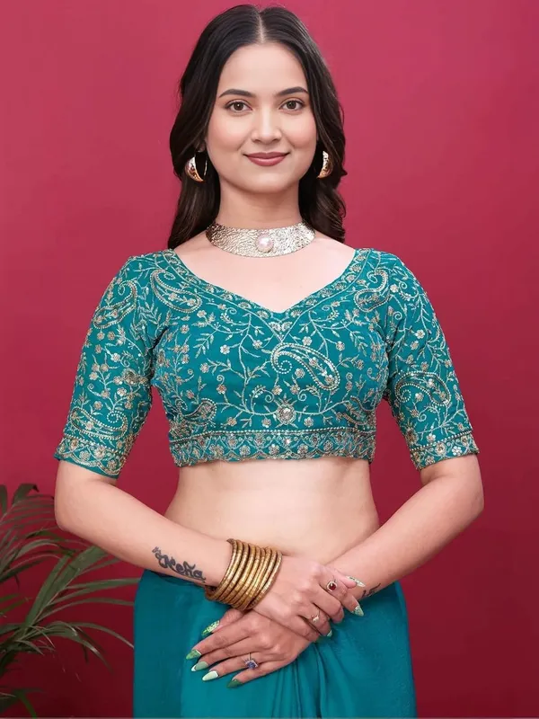 Turquoise_Embroidered_Saree_With_Blouse