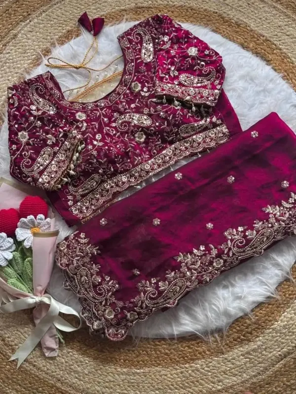 Burgundy_Embroidered_Ethnic_Saree_Set_With_Heavy_Zari_Work