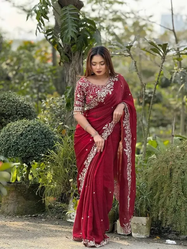 Maroon_Embellished_Saree_With_Heavy_Embroidered_Blouse