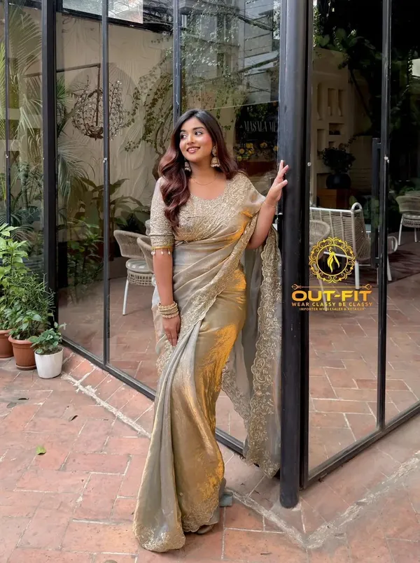 Golden_Beige_Embellished_Designer_Saree_With_Blouse