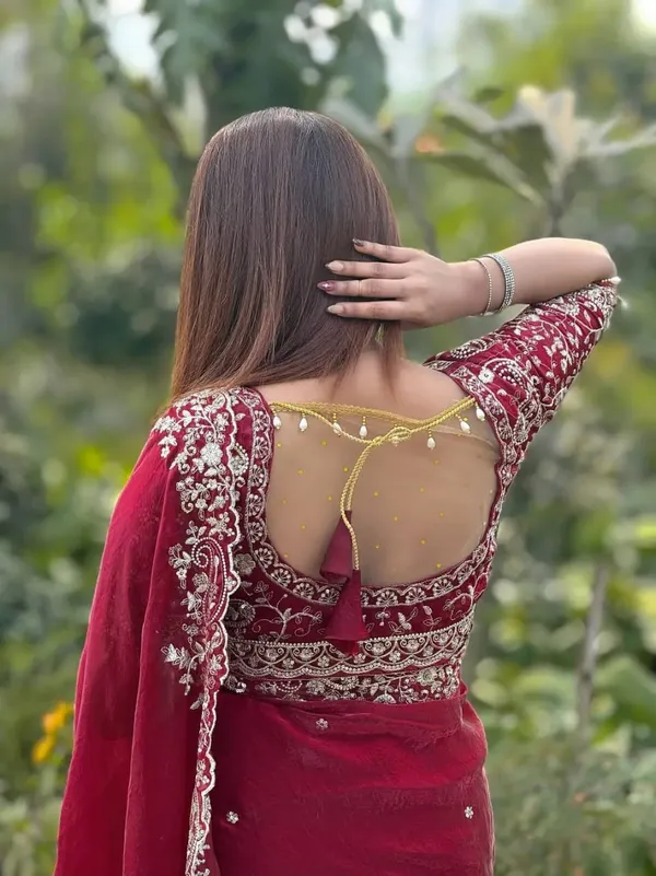 Maroon_Embellished_Saree_With_Heavy_Embroidered_Blouse