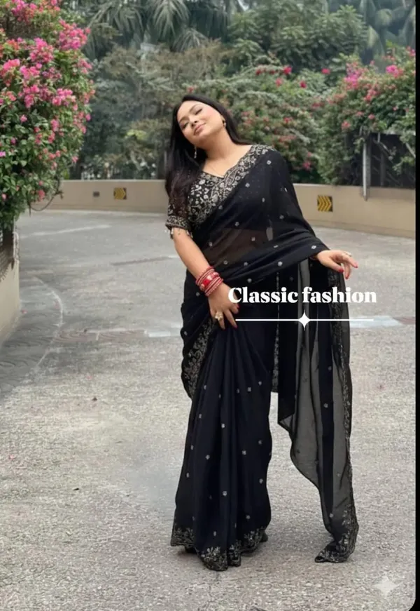 Black_Embroidered_Saree_With_Golden_Border_And_Blouse