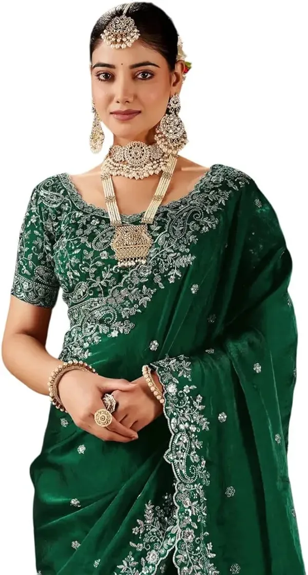 Emerald_Green_Embroidered_Saree_With_Heavy_Blouse