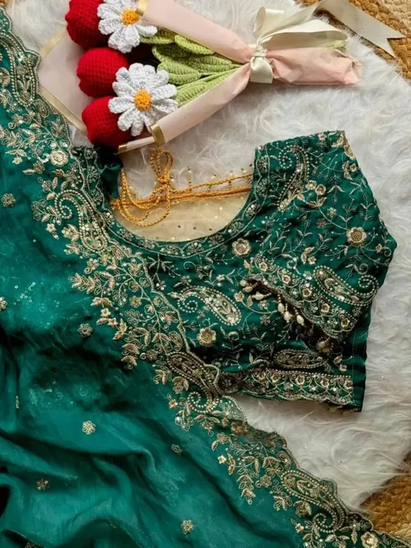 Emerald_Green_Embroidered_Saree_With_Heavy_Blouse