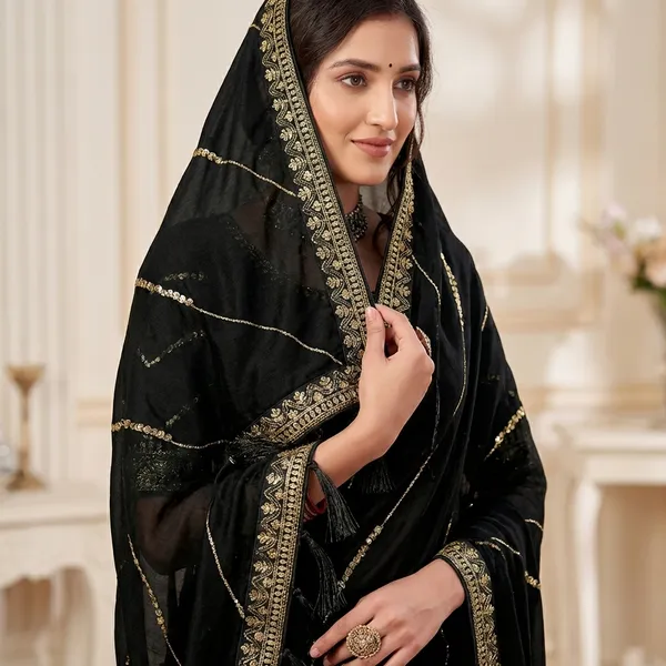 Fashion_Day_Embroidered_Bollywood_Georgette_Saree_(Black)