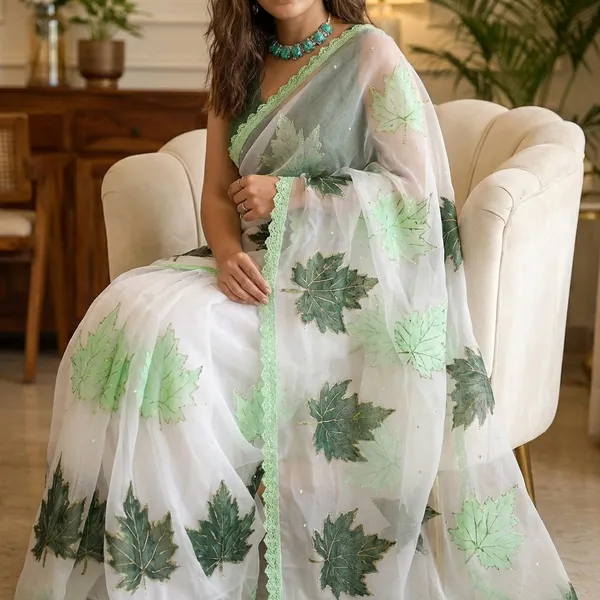 Fashion_Day_Embroidered_Bollywood_Net_Saree_(White)