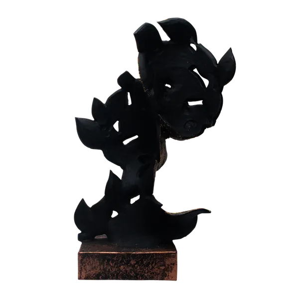 Black_Resin_Decorative_Sculpture_For_Home_Decor