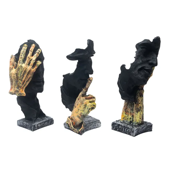 Black_And_Golden_Resin_Figurine_For_Home_Decor