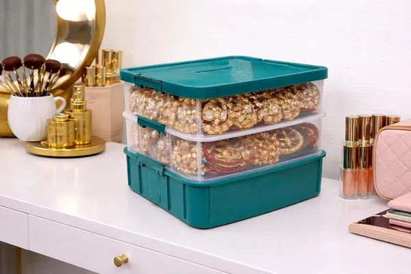 Green_Storage_Box_Clear_Stack_And_Carry_Box,_Portable_Craft_Organizers,_And_Storage_Bin_For_Organizing_Arts_And_Crafts,_Sewing,_Makeup,Supplies_Ideal_Hobby_Organizer