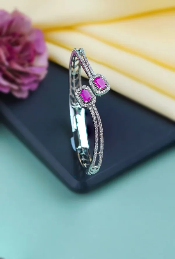 Silver_&_Purple_Alloy_Bracelet_For_Women