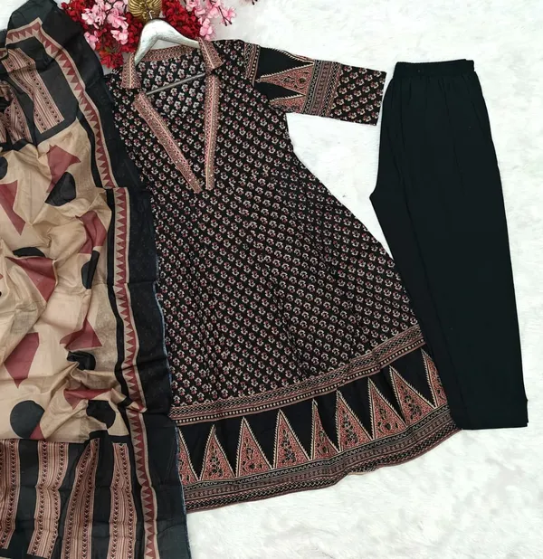 Premium_Sequence_Embroidery_Work_Cotton_Anarkali_Kurti_Set_Black