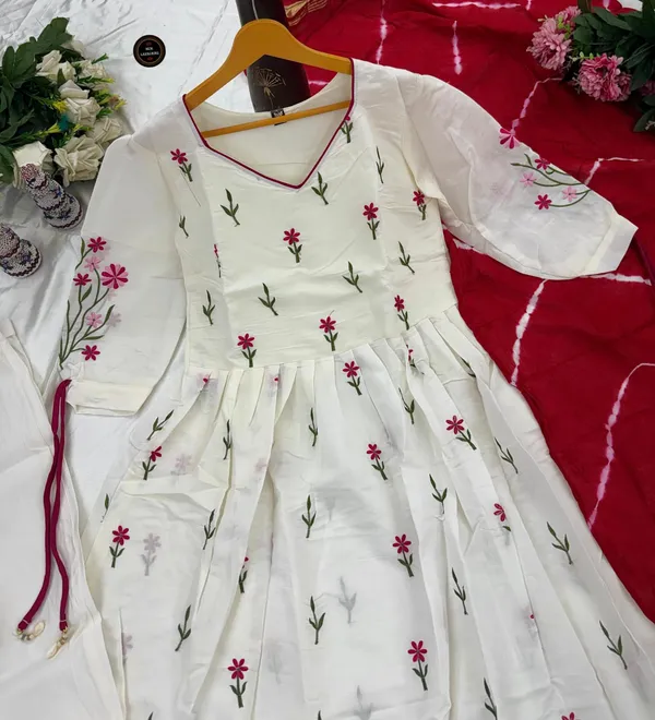 White_Chanderi_Cotton_Pantagon_Neckline_Beautiful_Embroidery_Kurti_Set