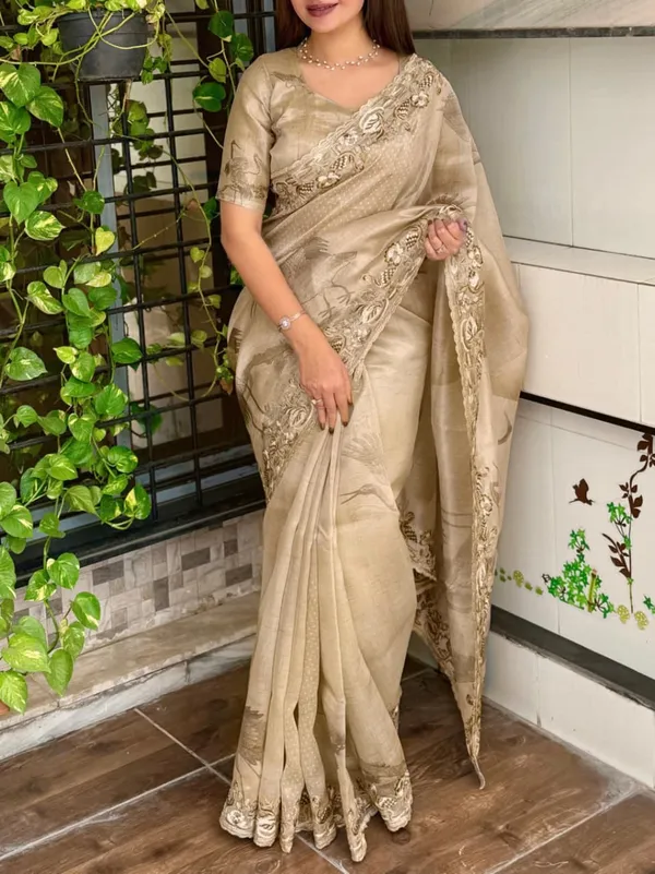 Beautiful_Light_Grey_Hansawar_Glass_Organza_Blend_Of_Digital_Print_Embroidered_Work