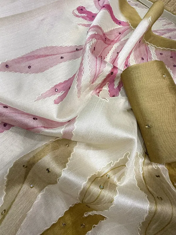 Sambhavi_Design_With_Tusser_Linen_Digital_Position_Print_Collection_With_Hand_Katha_Mirror_Work_Peach_Beige