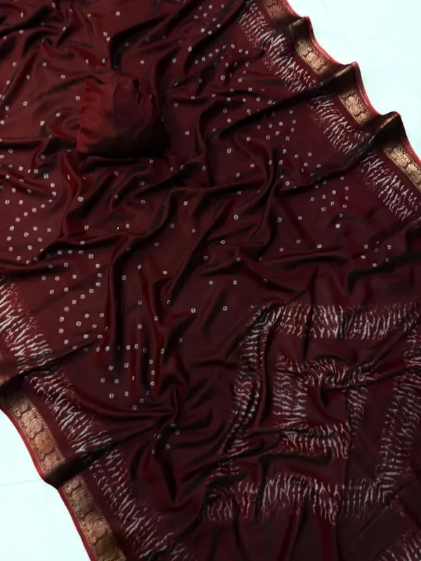 Qalamkari_Soft_Black_Two_Tone_Dola_Silk_Sarees_With_Pen_Kalamkari_Design_Maroon