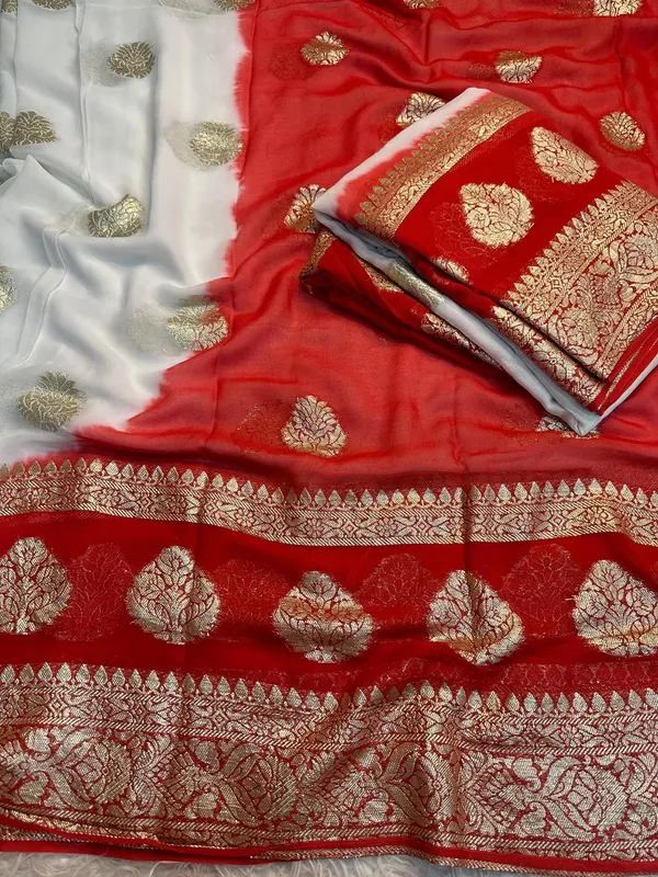 White_Viscose_Georgette_Saree_With_Rich_Red_Pallu_Contrast_Blouse