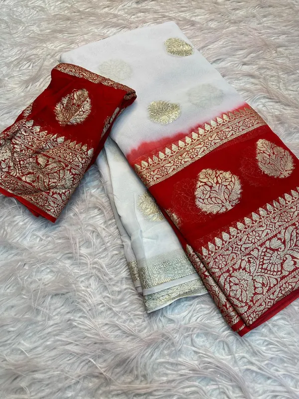 White_Viscose_Georgette_Saree_With_Rich_Red_Pallu_Contrast_Blouse