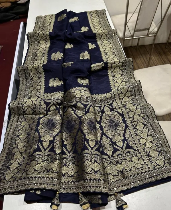 Russian_Cotton_Silk_Weaving_Saree_Jari_Elegant_Weaving_Rich_Pallu_With_Embroidery_Work_Border_Navy