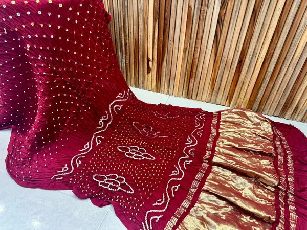 Gaji_Silk_Original_Bandhani_Saree_With_Pure_Lagadi_Patta_Maroon