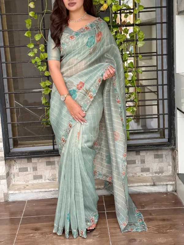 Kaisha_Sea_Green_Glass_Tissue_Organza_Saree_With_Floral_Embroidery