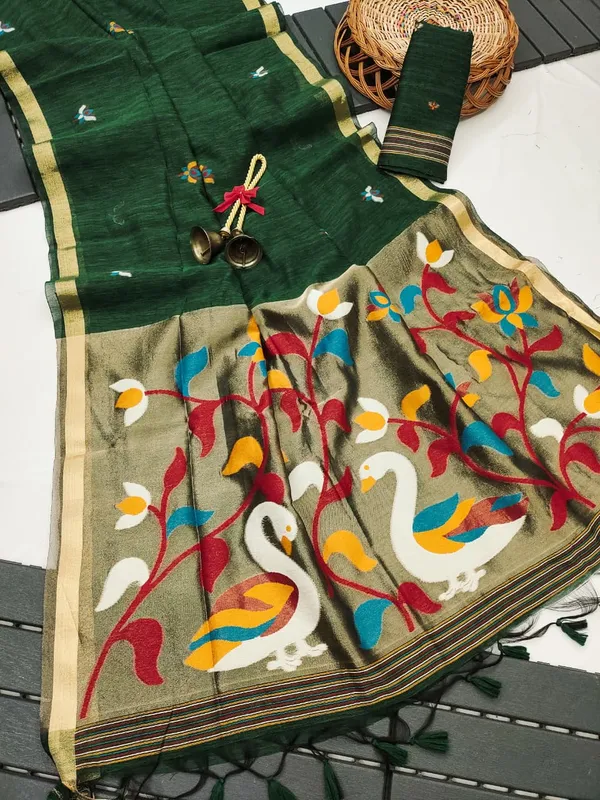Meenakari_Woven_Linen_Silk_Saree_With_Jamdani_Pallu_Swan_Motif_Paithani_Fusion_Saree_Dark_Green