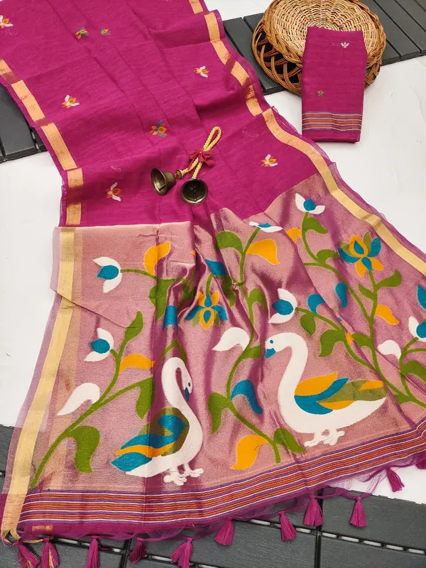 Meenakari_Woven_Linen_Silk_Saree_With_Jamdani_Pallu_Swan_Motif_Paithani_Fusion_Saree_Hot_Pink