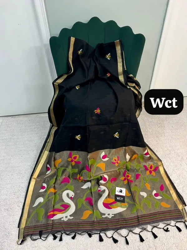 Meenakari_Woven_Linen_Silk_Saree_With_Jamdani_Pallu_Swan_Motif_Paithani_Fusion_Saree_Black