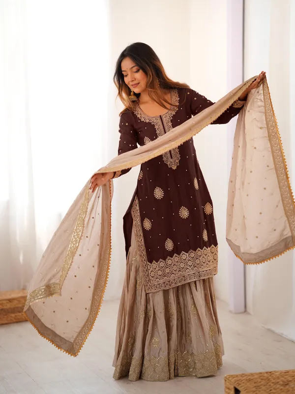 Vastrahut_Ethnic_Motifs_Embroidered_Sharara_Set_With_Dupatta_Maroon