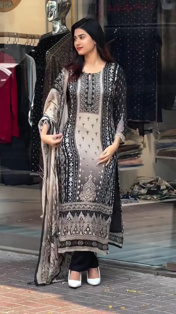 Heavy_Muslim_Simmer_With_Digital_Print_Lace_Works_Full_Sleeve_Kurti_Set