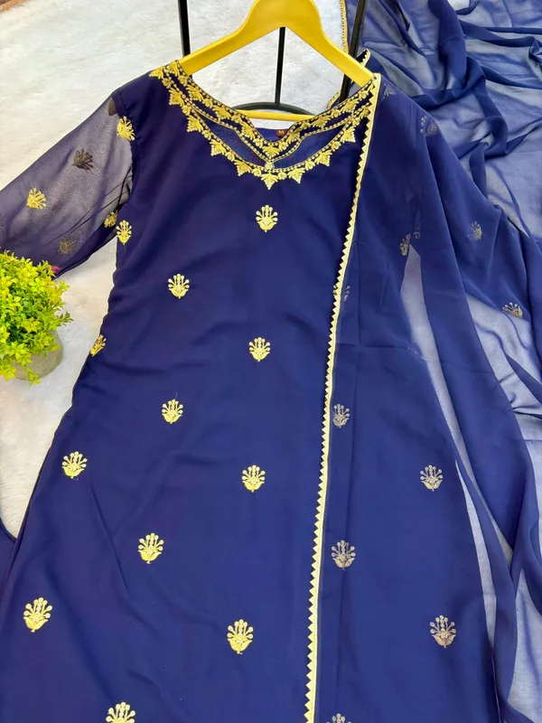 New_Superhit_Trending_Festive_Collection_Kurti_Plazzo_Dupatta_Set_With_Embroidery_Work_On_Faux_Georgette_Fabric
