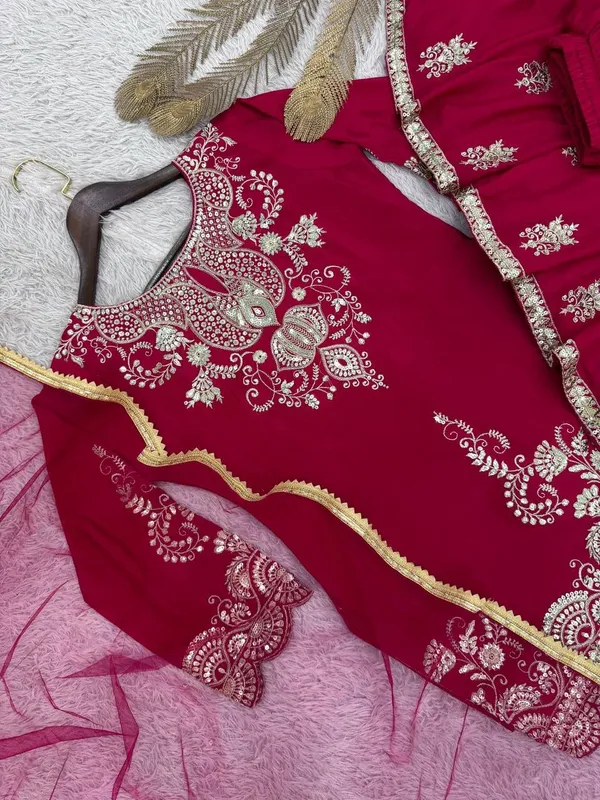 New_Ready_To_Wear_Collection_3_Piece_Fancy_Kurti_With_Beautiful_Flaired_Plazzo_And_Dupatta