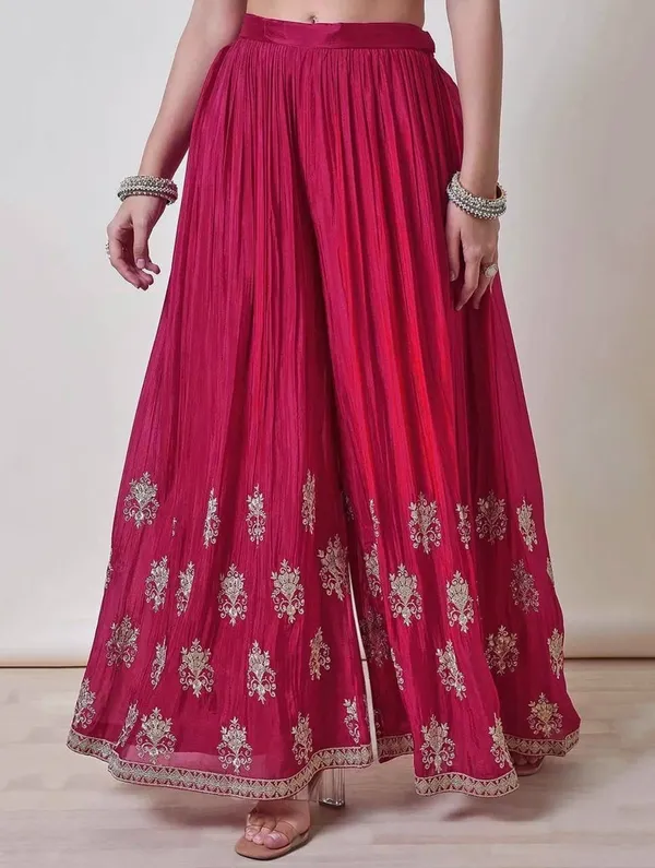 New_Ready_To_Wear_Collection_3_Piece_Fancy_Kurti_With_Beautiful_Flaired_Plazzo_And_Dupatta