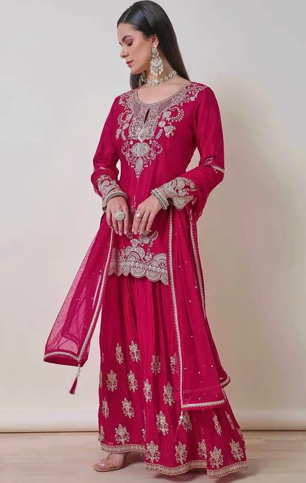 New_Ready_To_Wear_Collection_3_Piece_Fancy_Kurti_With_Beautiful_Flaired_Plazzo_And_Dupatta