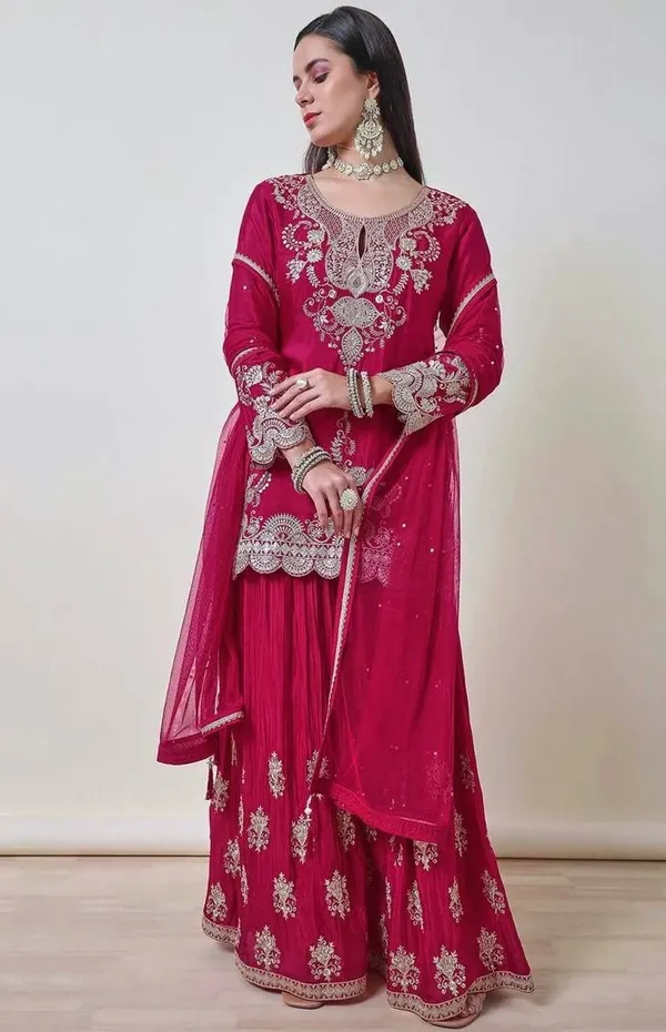 New_Ready_To_Wear_Collection_3_Piece_Fancy_Kurti_With_Beautiful_Flaired_Plazzo_And_Dupatta