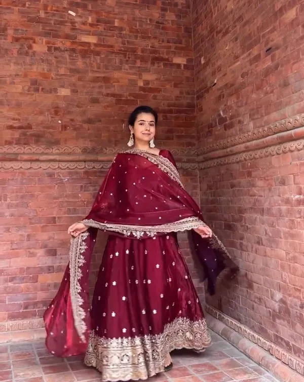 Embroidered_Pure_Fendy_Silk_Anarkali_Referring_To_The_Heavy_Silk_Style_Fabric_And_Gold_Zari_Sequin_Work