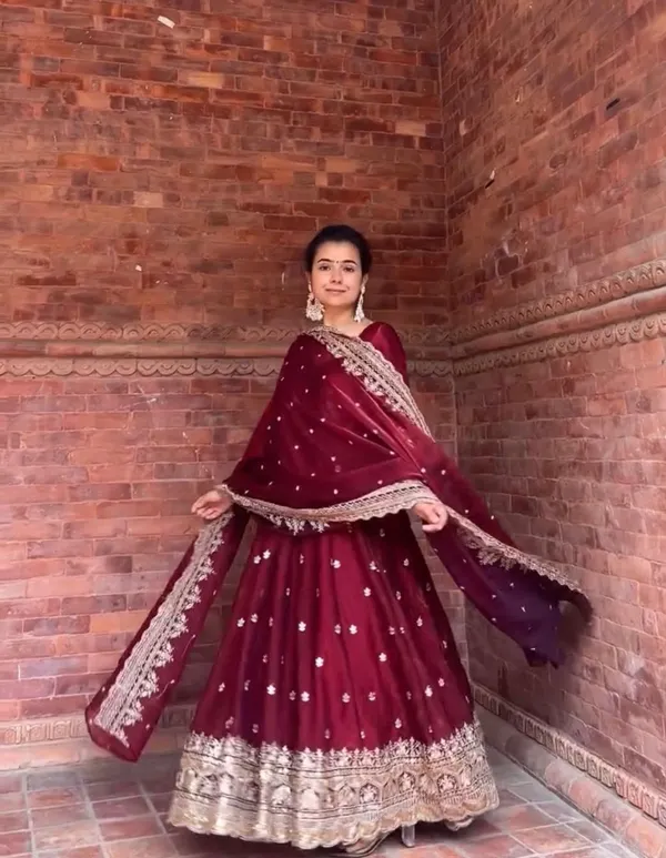 Embroidered_Pure_Fendy_Silk_Anarkali_Referring_To_The_Heavy_Silk_Style_Fabric_And_Gold_Zari_Sequin_Work