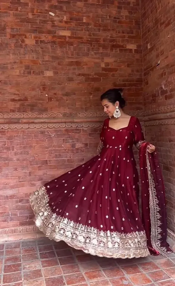 Embroidered_Pure_Fendy_Silk_Anarkali_Referring_To_The_Heavy_Silk_Style_Fabric_And_Gold_Zari_Sequin_Work