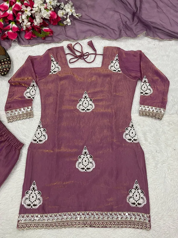 Designer_Pakistani_Style_Party_Wear_Fendy_Silk_Top_Palazzo_And_Dupatta_Set_Metalic_Pink