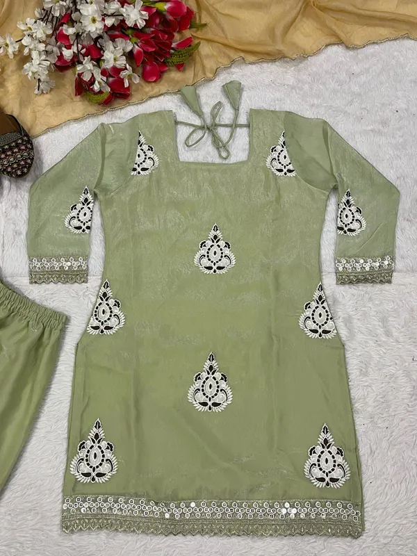 Designer_Pakistani_Style_Party_Wear_Fendy_Silk_Top_Palazzo_And_Dupatta_Set_Metalic_Pista