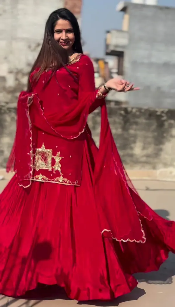 Natural_Crepe_Silk_Flared_Top_Lehenga_Set_With_Heavy_Sequence_Embroidery_Red