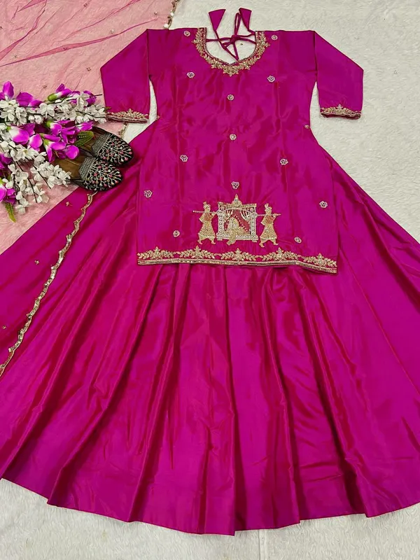Natural_Crepe_Silk_Flared_Top_Lehenga_Set_With_Heavy_Sequence_Embroidery_Pink