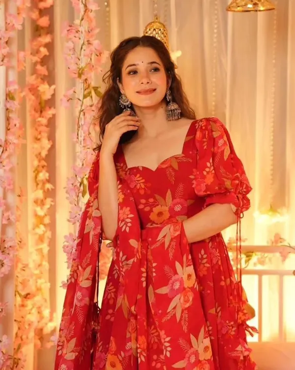 Anarkali_Digital_Printed_Organza_Silk_Anarkali_Suit_With_Huge_Flair