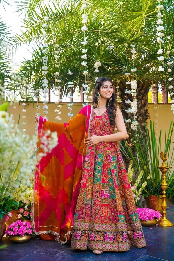 Exquisite_Printed_Chinon_Wedding_Gown_Set_Pink